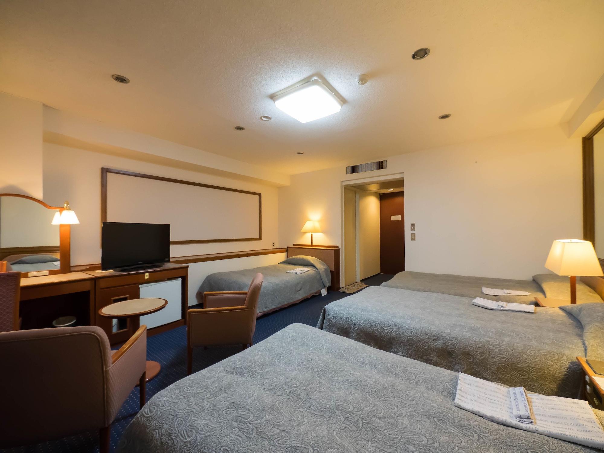 Hotel Matsunoka 3*